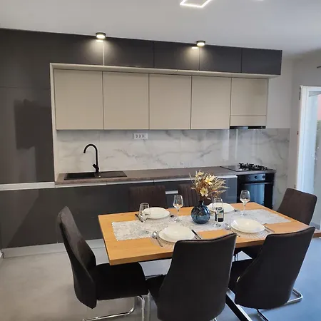 Ruza Apartment *